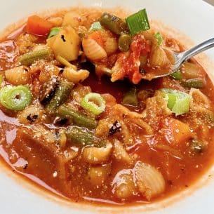 Easy Minestrone Soup