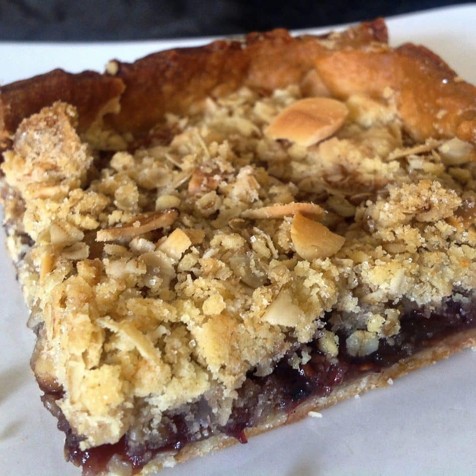 Easy Rhubarb Crumble slice