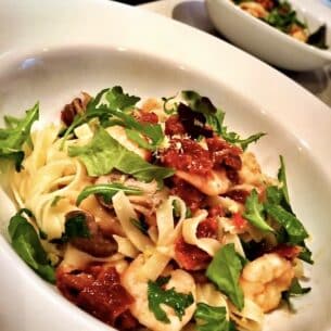 Prawn Pasta with Rocket & Lemon