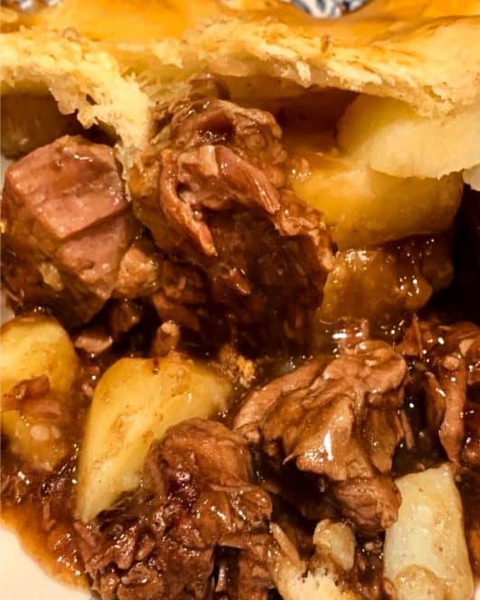 Mums Meat & Potato Pie