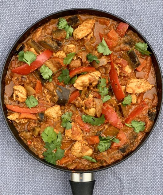 Easy Chicken Rogan Josh, Slimming Style