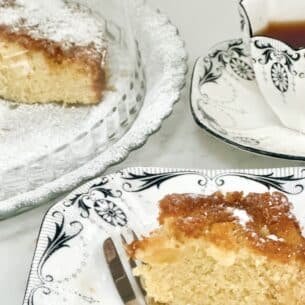 One Bowl Apple Cake – Easy